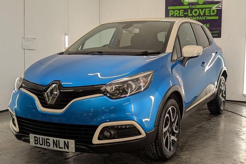 Blue/cream Used 2016 Renault Captur Dynamique SUV | £7,350 (Fair price) - Image 1/1
