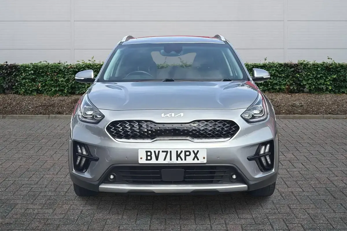 Used Kia Niro 141 HP (103 kW) 2021 Premium paint  steel grey SUV