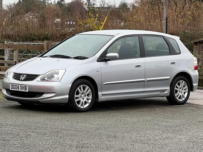Used Honda Civic SE 2004 Silver Hatchback
