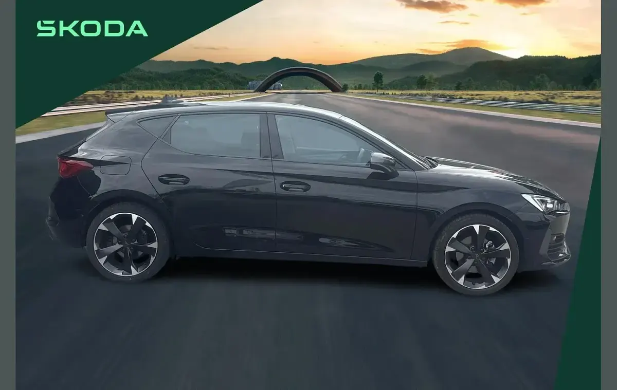 Used Cupra Leon 147 HP (108 kW) 2024 Black Hatchback