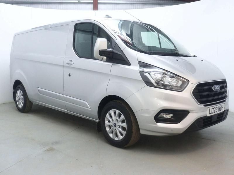 Used Ford Transit Custom Limited 130 HP (95 kW) 2023 Silver Van