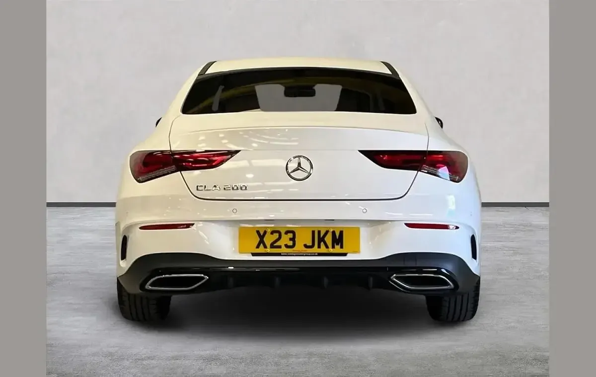 Usado Mercedes CLA200 Executive 161 HP (118 kW) 2023 Branco Coupé