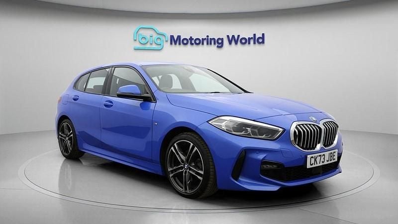 Used BMW 118 M Sport 136 HP (100 kW) 2023 Blue Hatchback
