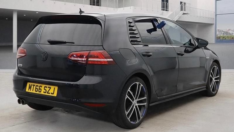 Used VW Golf VII GTD 184 HP (135 kW) 2016 Black Hatchback