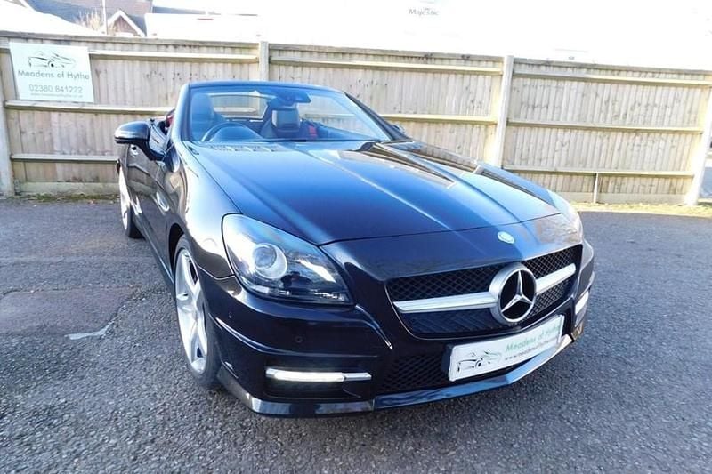 Black Used 2011 Mercedes SLK200 AMG Cabriolet | £8,750 (Fair price) - Image 1/1