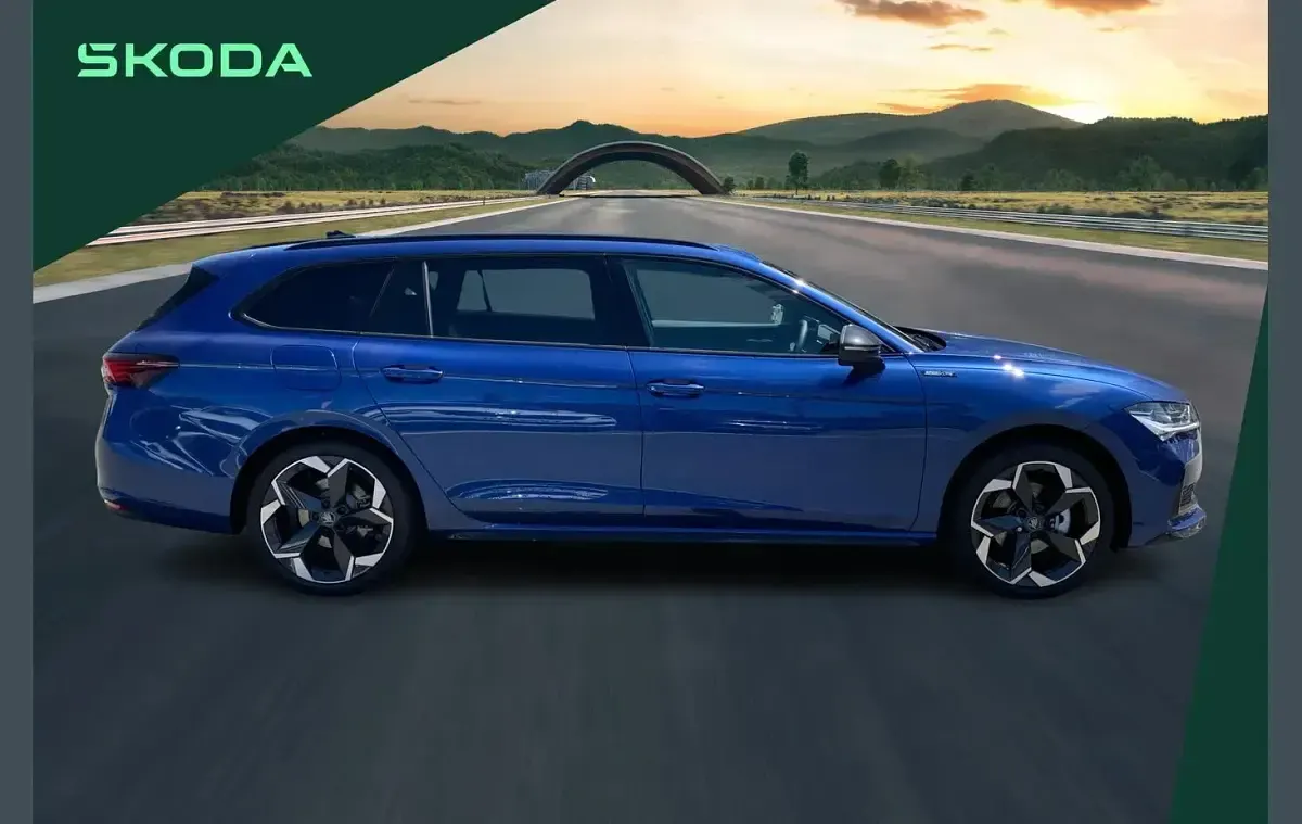 New Skoda Superb SportLine 150 HP (110 kW) 2026 Blue Estate