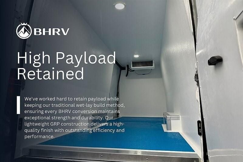 Used Ford Transit 130 HP (95 kW) 2022 White Van