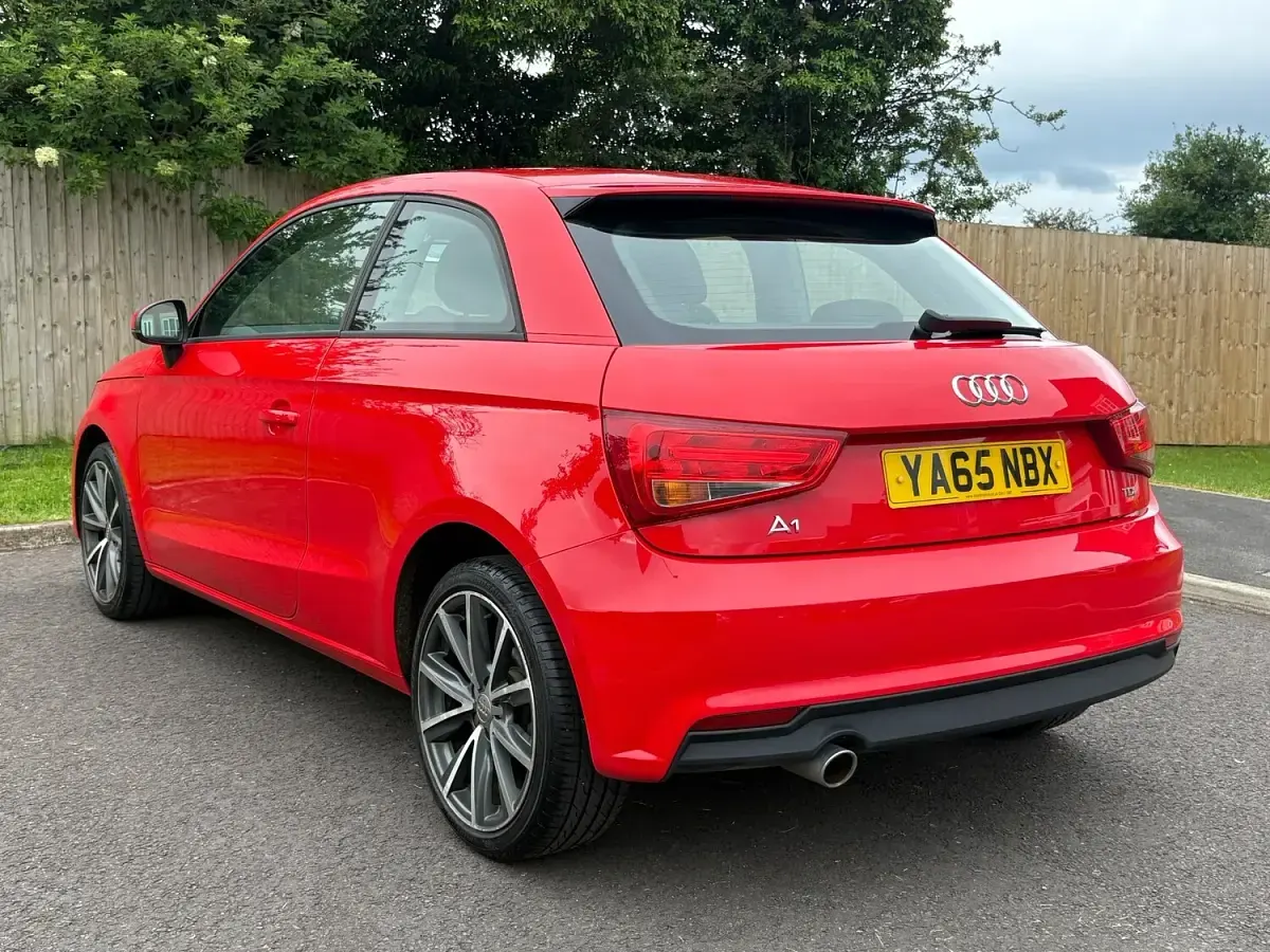 Used Audi A1 Sport 116 HP (85 kW) 2016 Red Hatchback