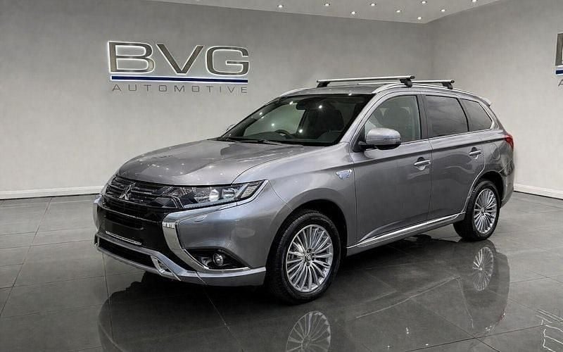 Used Mitsubishi Outlander P-HEV 224 HP (164 kW) 2020 Estate