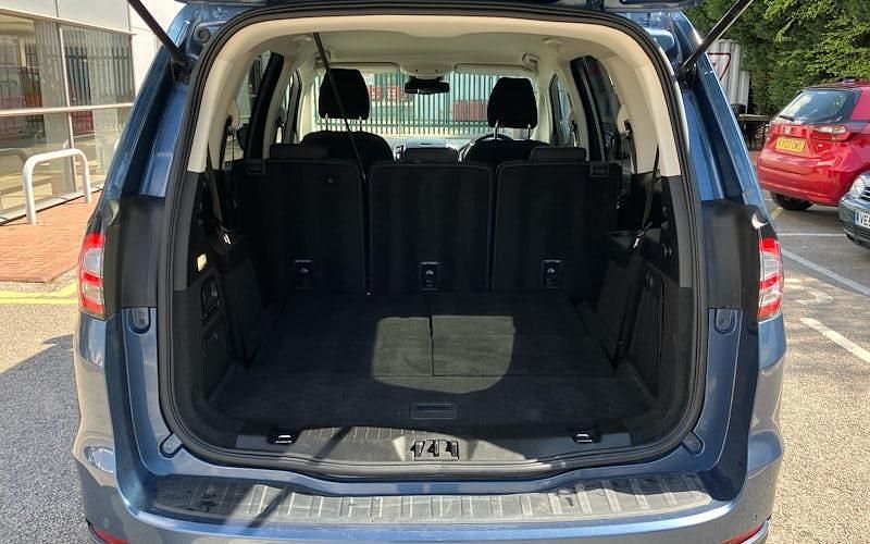 Usado Ford Galaxy Titanium 190 HP (139 kW) 2022 Monovolume