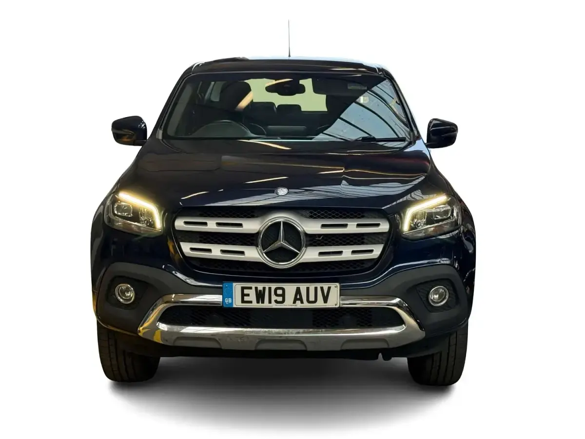 Used Mercedes X250 190 HP (139 kW) 2019 Blue Pickup