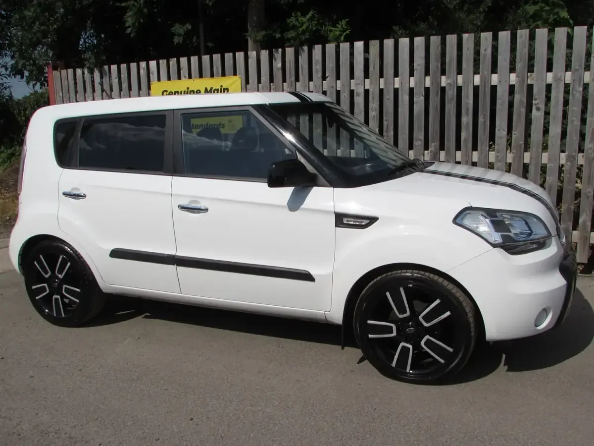 Used Kia Soul 2011 White SUV