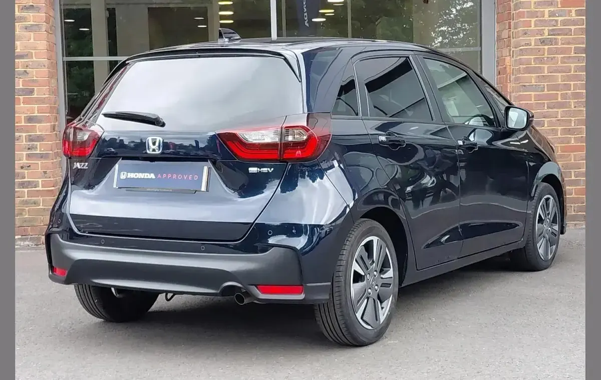 Used Honda Jazz Advance 122 HP (89 kW) 2024 Midnight blue Hatchback