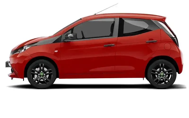 Used Toyota Aygo x-press 69 HP (50 kW) 2016 Hatchback
