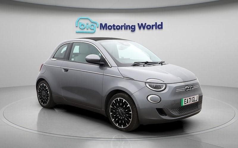 Used 2023 Fiat 500e La Prima Cabriolet | £14,900 (Good price) - Image 1/4