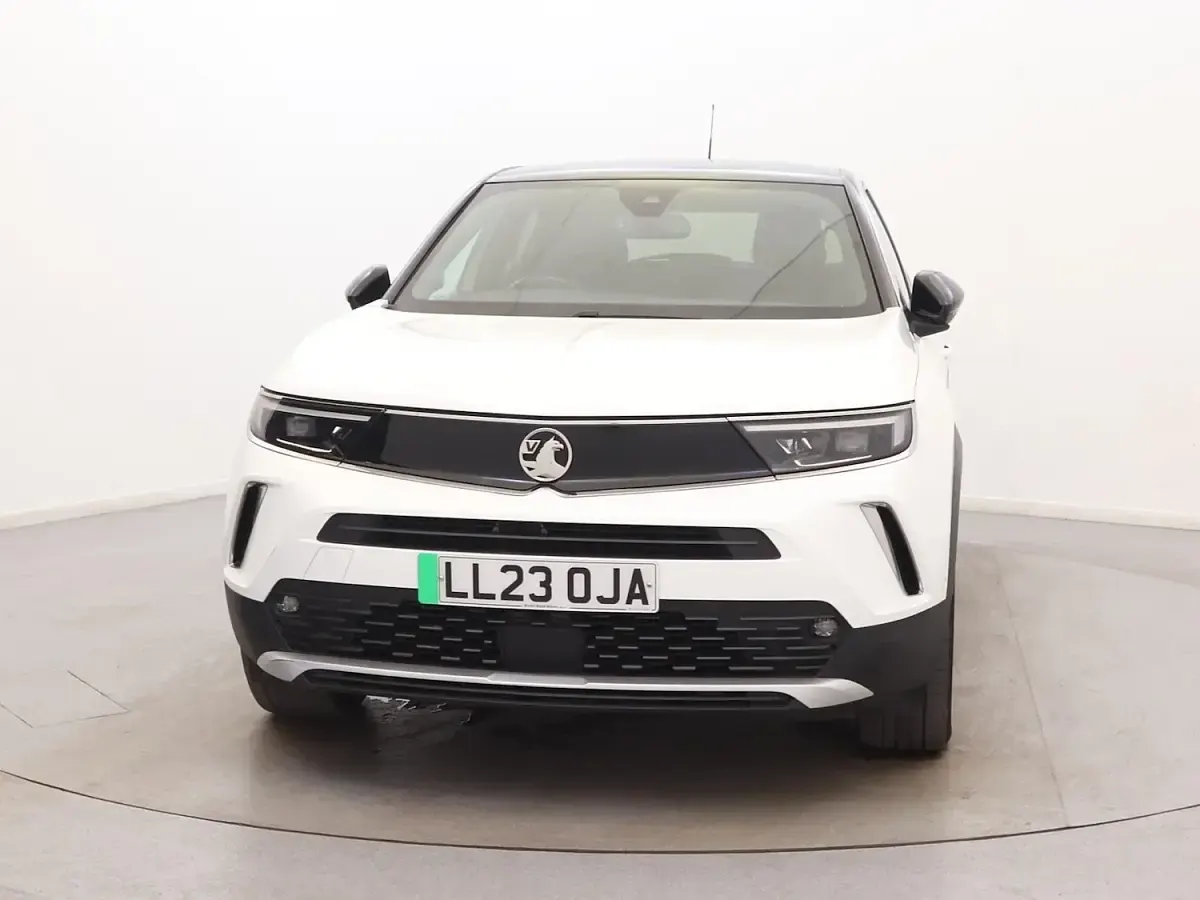 Used Vauxhall Mokka Ultimate 100 kW (136 HP) 2023 White SUV