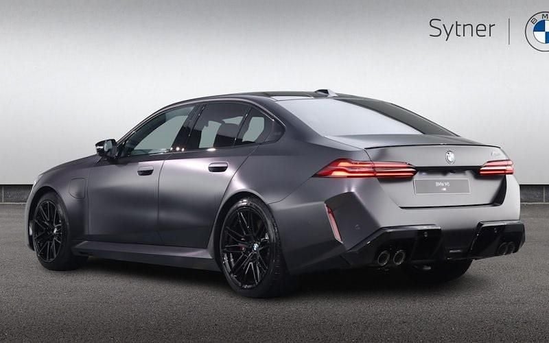 New BMW M5 727 HP (534 kW) 2026 Sedan