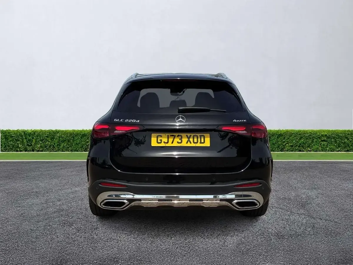 Used Mercedes GLC220 AMG line 2023 Black SUV