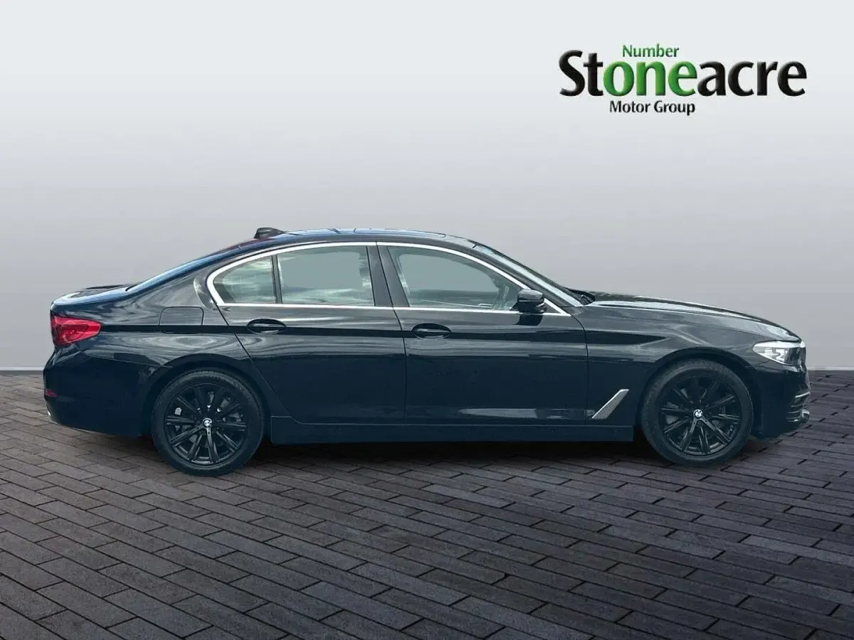 Used BMW 520 Comfort Edition 181 HP (133 kW) 2019 Black Sedan