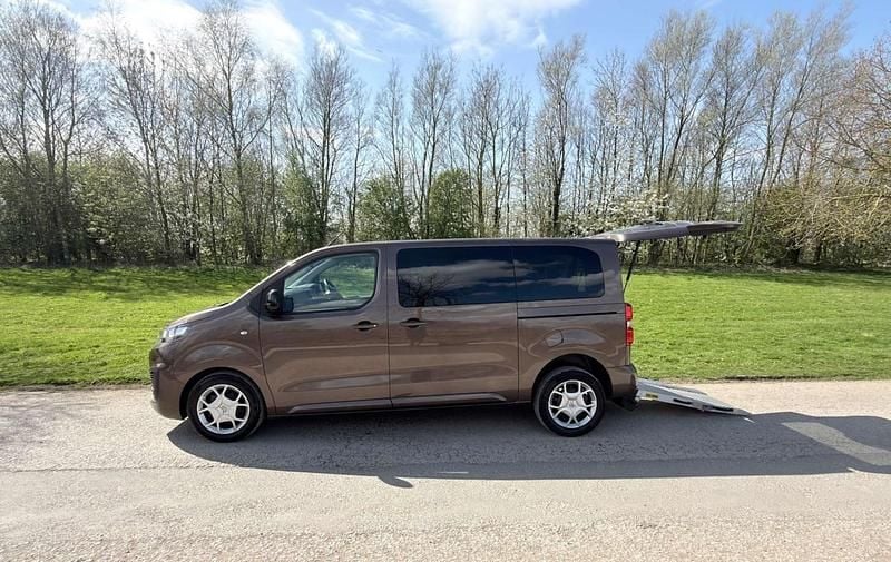 Used Citroën Spacetourer 2022 Brown MPV