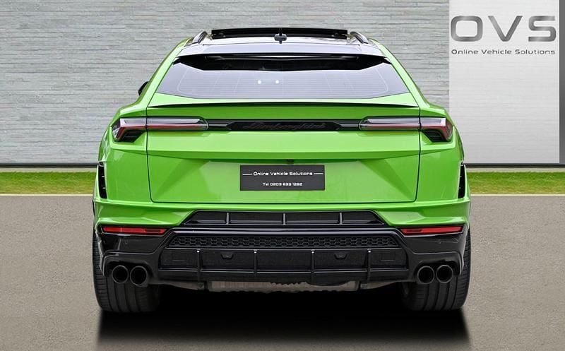 Used Lamborghini Urus 666 HP (489 kW) 2023 Green SUV