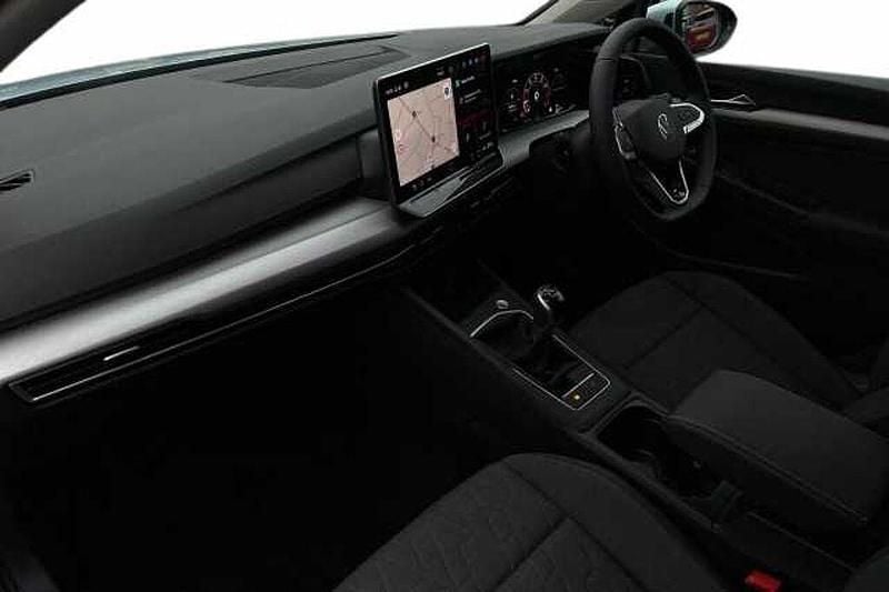 New VW Golf VIII 115 HP (84 kW) 2026