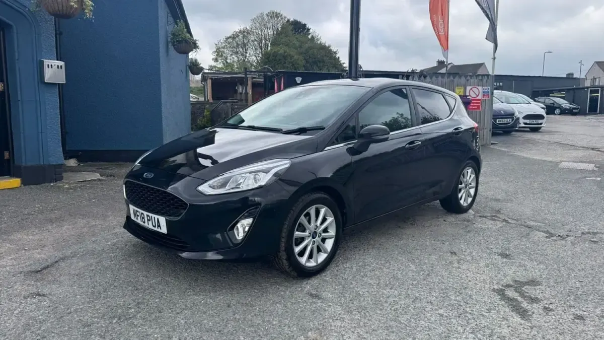 Usado Ford Fiesta Titanium 100 HP (73 kW) 2018 Preto Citadino