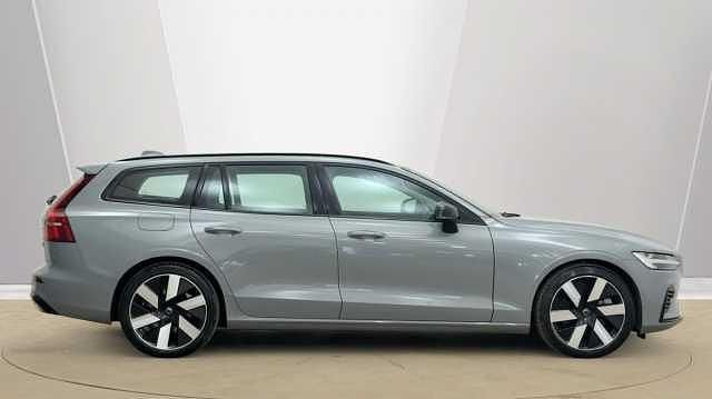 Usado Volvo V60 Plus 345 CV (253 kW) 2025 Familiar