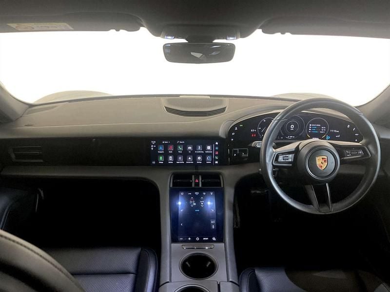 Used Porsche Taycan Performance Package 419 kW (571 HP) 2020 White Sedan