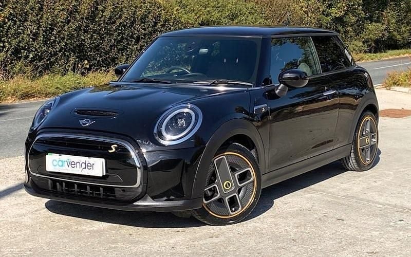 Used Mini Cooper Level 2 135 kW (184 HP) 2023 Hatchback