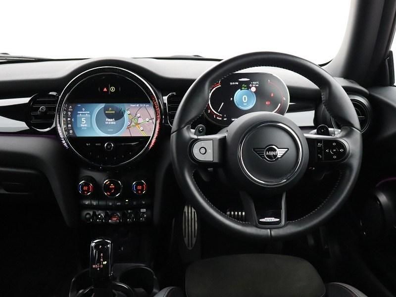 Used Mini John Cooper Works Hatch 228 HP (167 kW) 2024 Black Hatchback