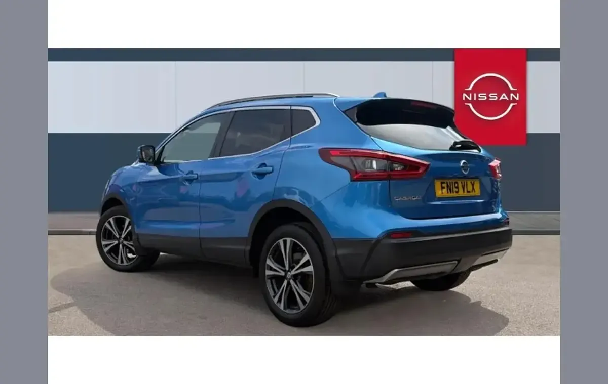 Used Nissan Qashqai N-Connecta 160 HP (117 kW) 2019 Blue SUV