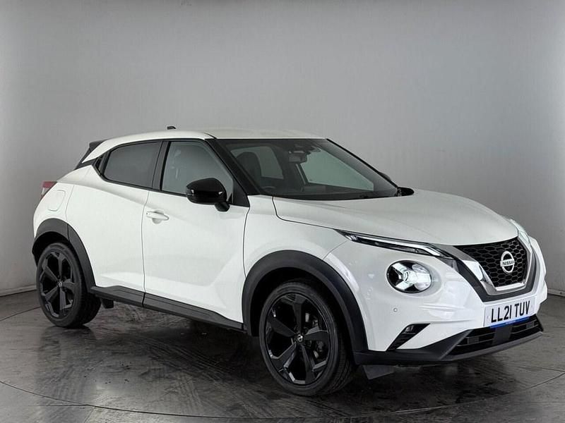 White Used 2021 Nissan Juke Tekna SUV | £14,750 (Fair price) - Image 1/3