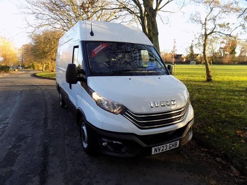 Used Iveco Daily 2023 White Van