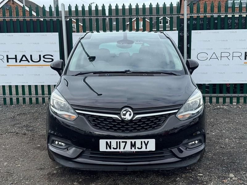 Used Vauxhall Zafira Tourer Elite 140 HP (102 kW) 2017 Black MPV