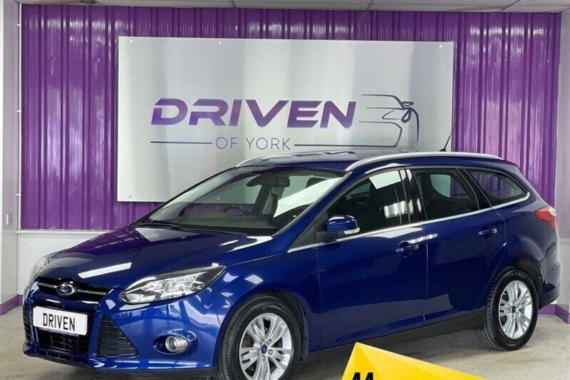 Blue Used 2014 Ford Focus Titanium Estate | £6,650 (Fair price) - Image 1/1