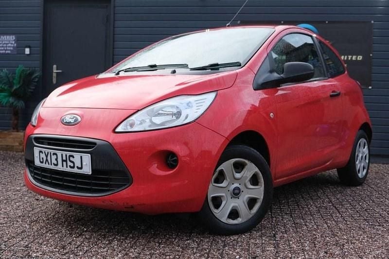 Used Ford Ka Studio 69 HP (50 kW) 2013 Red Hatchback