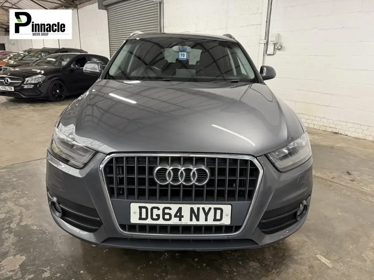 Usado Audi Q3 150 HP (110 kW) 2014 Cinzento SUV