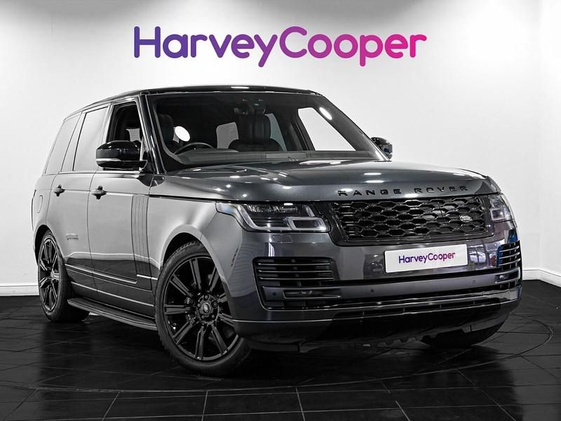 Begagnad Land Rover Range Rover 404 HK (297 kW) 2021 Grå SUV