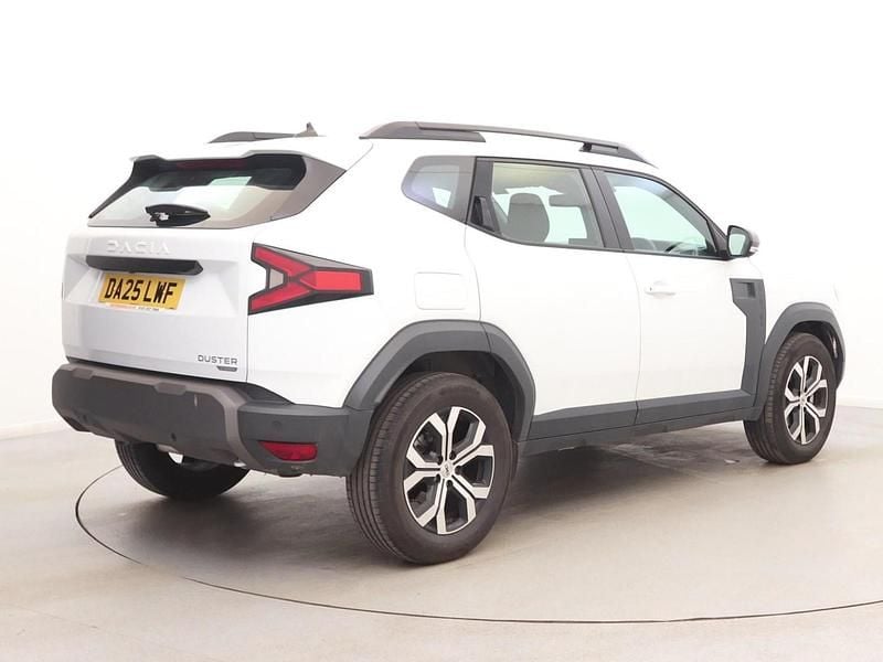 Used Dacia Duster Expression 143 HP (105 kW) 2025 White Hatchback