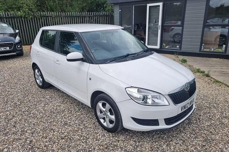 White Used 2012 Skoda Fabia SE Hatchback | £2,795 (Fair price) - Image 1/1