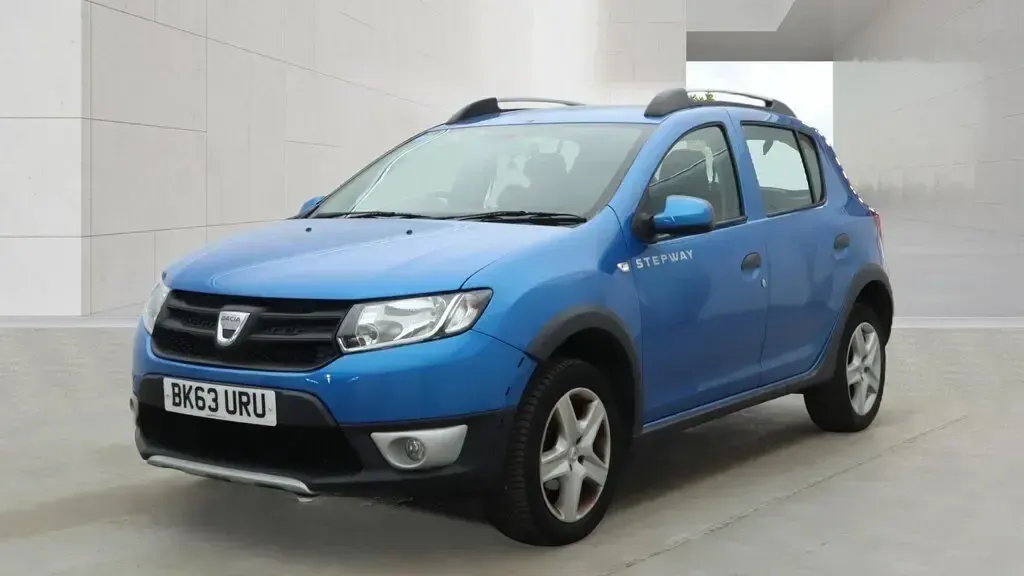 Used Dacia Sandero Ambiance 90 HP (66 kW) 2013 Blue Hatchback
