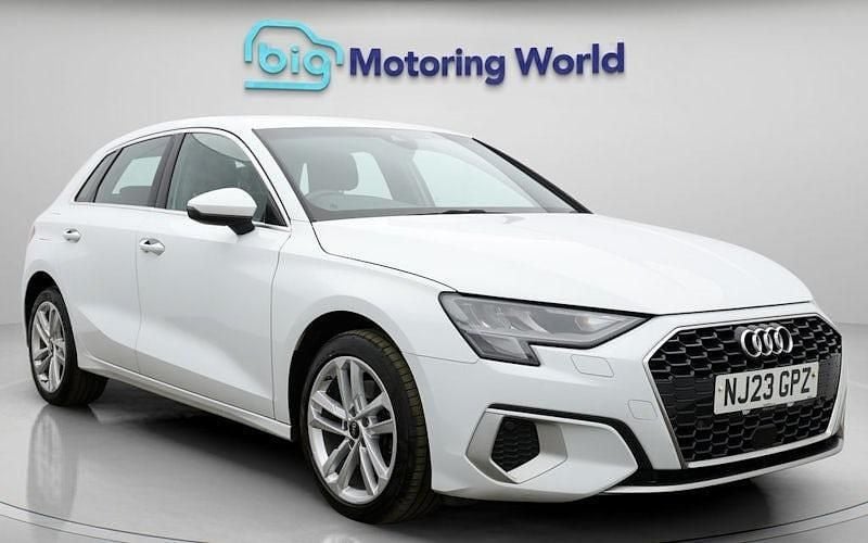 Used Audi A3 Sportback e-tron Sport 204 HP (150 kW) 2025 Hatchback
