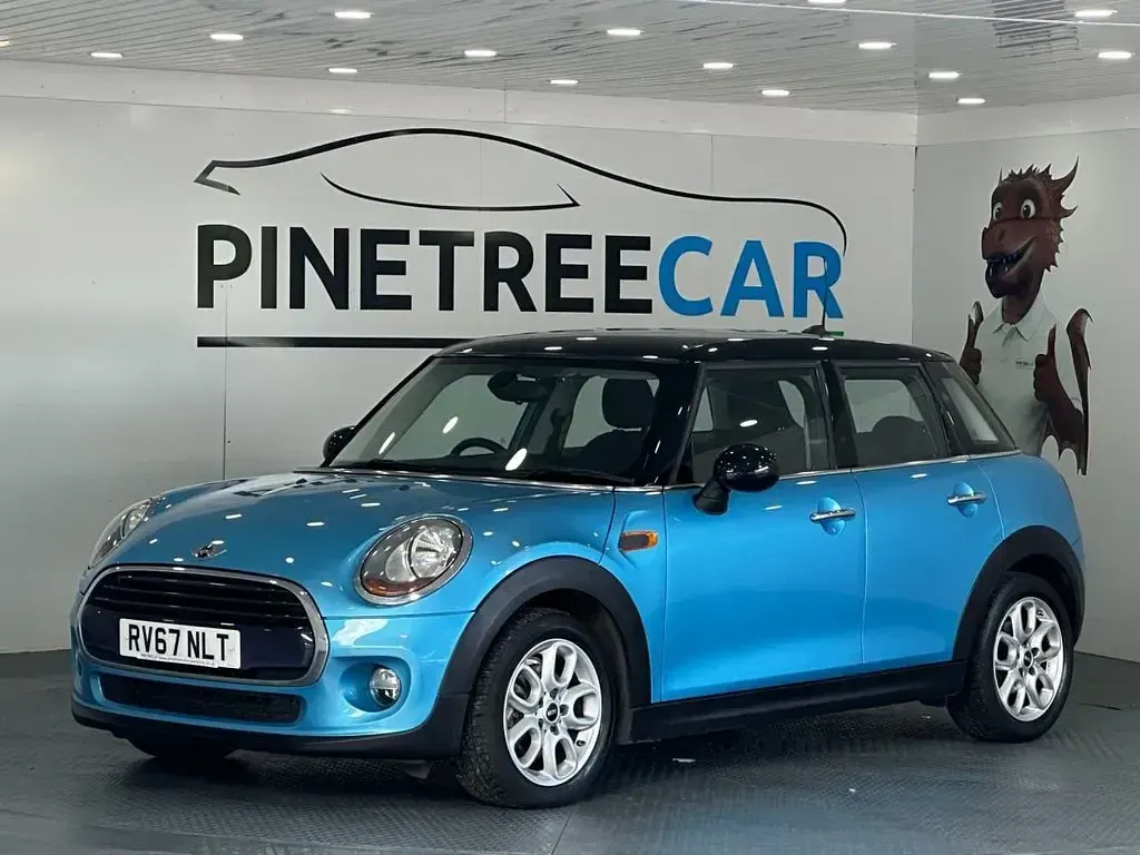 Used Mini Cooper Hatch 136 HP (100 kW) 2017 Blue Hatchback
