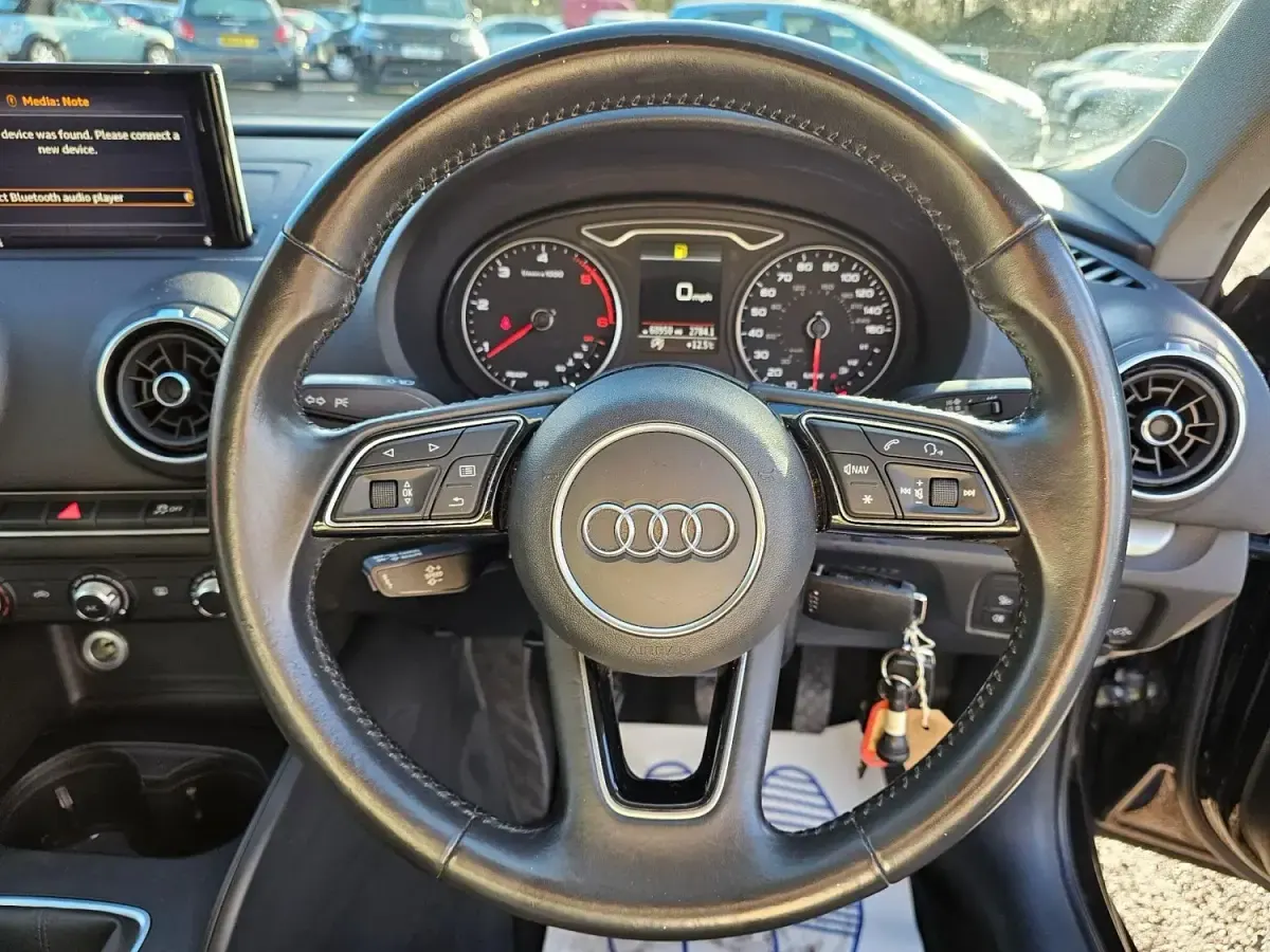 Usado Audi A3 Sportback 2017 Negro Utilitario