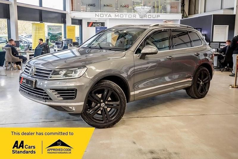 Used VW Touareg R-line Plus 262 HP (192 kW) 2017 Grey SUV