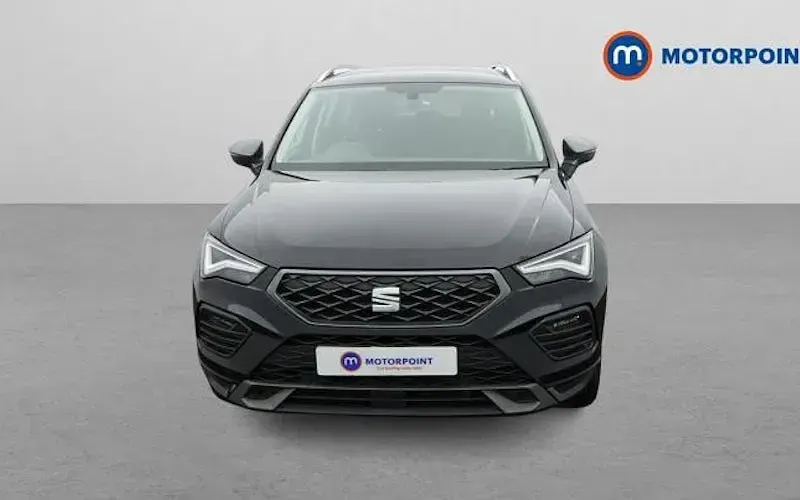 Käytetty Seat Ateca FR 150 HP (110 kW) 2025 Katumaasturi