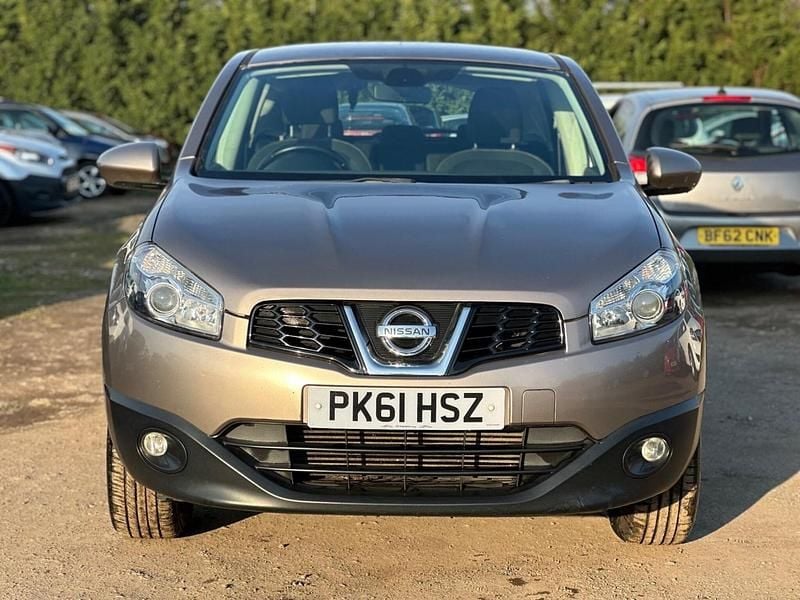 Used Nissan Qashqai Acenta 110 HP (80 kW) 2011 Beige SUV