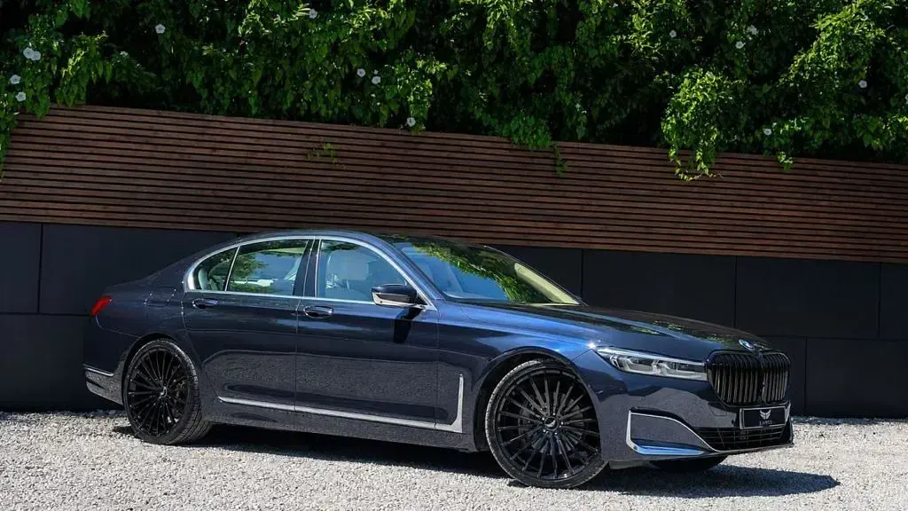 Used BMW 730 Comfort Edition 2020 Blue Sedan