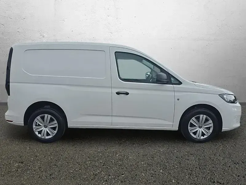 Used VW Caddy 122 HP (89 kW) 2025 White MPV